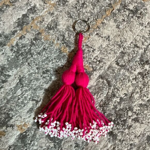 FREE PEOPLE MACRAME BEADED KEY CHAIN/CHARM! EUC! - Picture 2 of 5